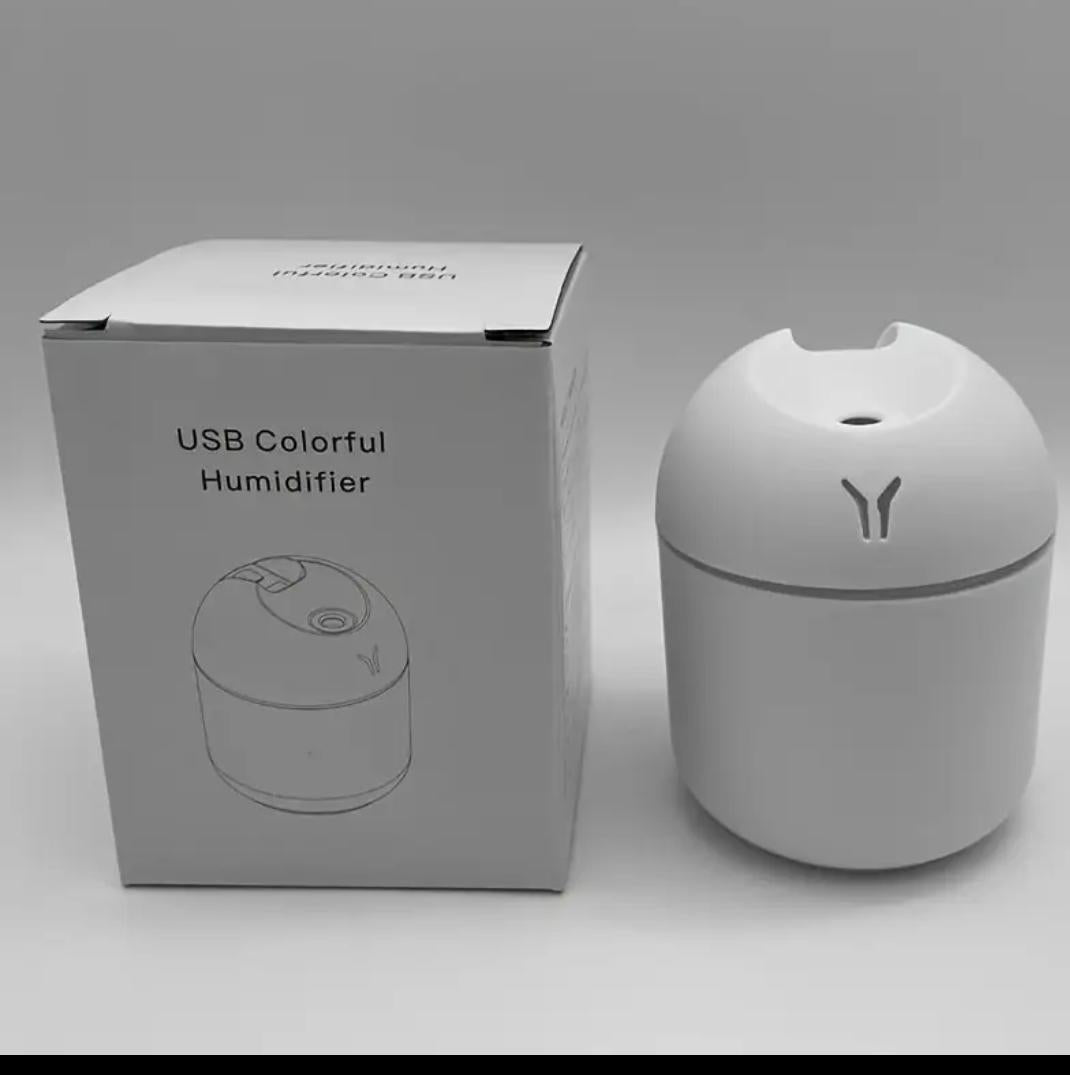 Humidifier Starter Kit – (250ml Mini USB humidifier and 1 X20 ml Fragrance oil)